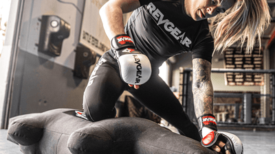 Guide to MMA Glove Sizes