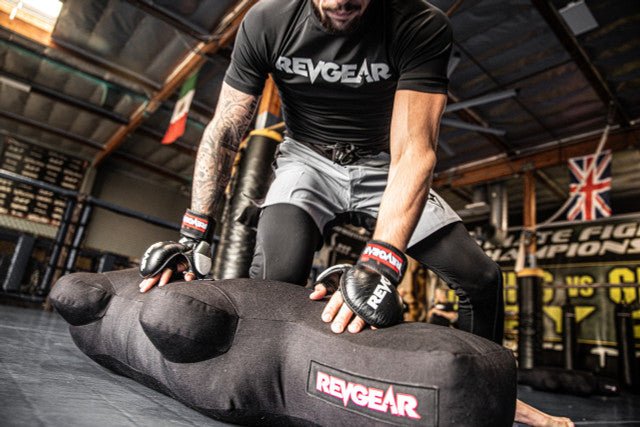 STEALTH 1 HYBRID FIGHT SHORTS - GREY/BLACK - Revgear Europe