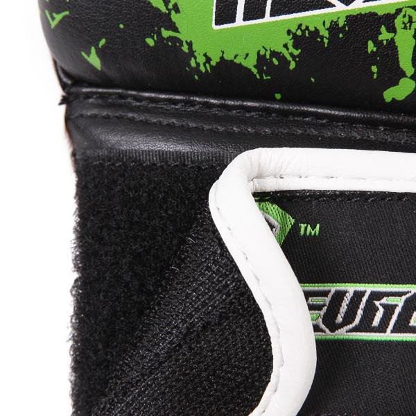 Kids Deluxe MMA Gloves - Green - Revgear Europe