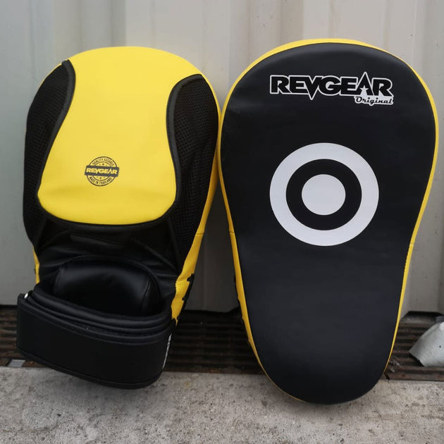 Thai Kick Mitts Long Focus Mitts for Muay Thai Revgear Europe